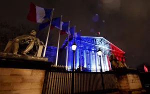 الجانب المظلم لقانون الطوارئ الفرنسي