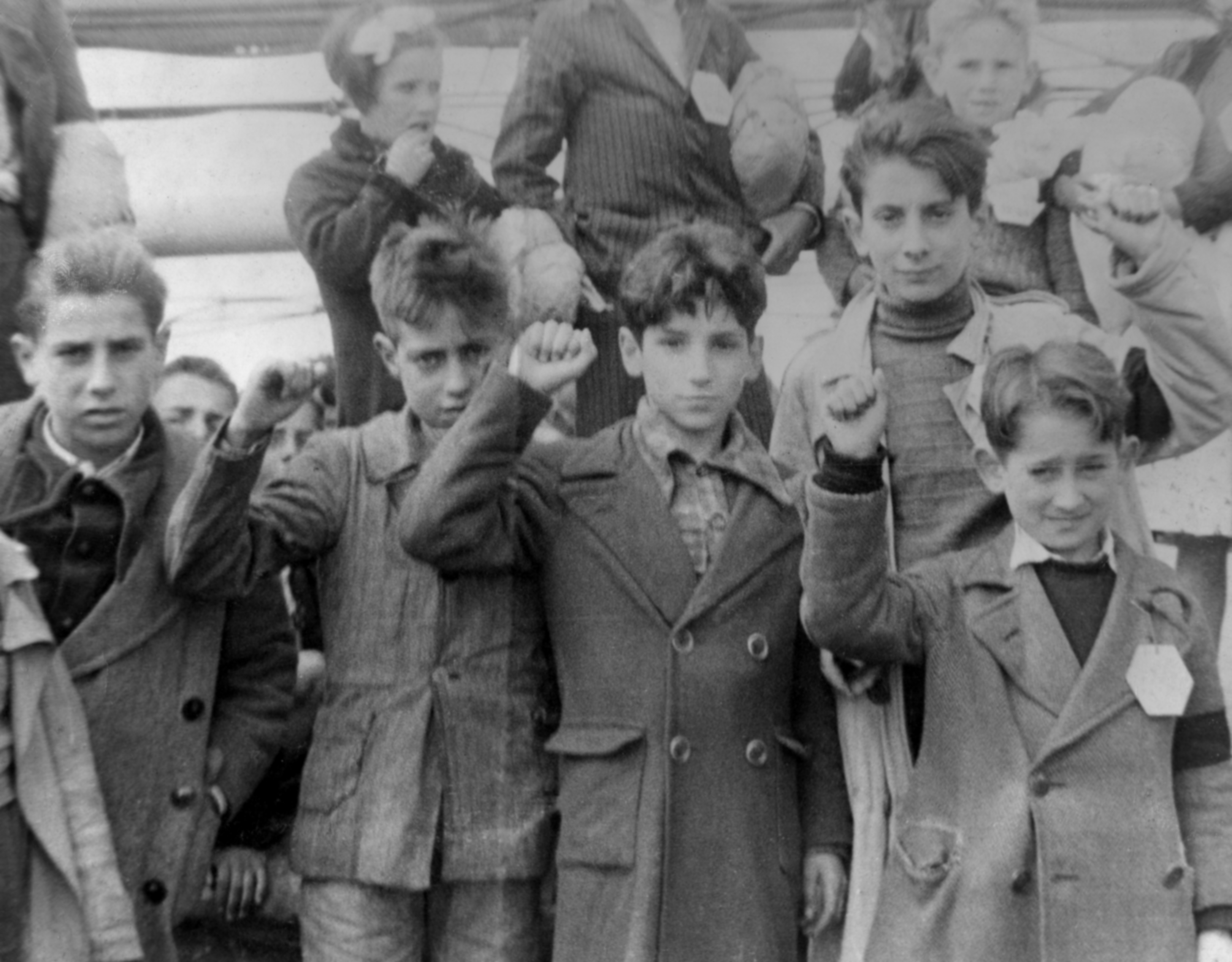 Spanish_War_Children_%28restored%29