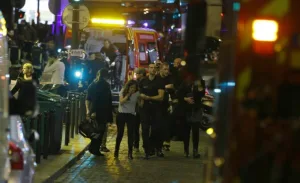 الناجون من هجمات باريس: “لقد كان الأمر يشبه مشهد حرب”