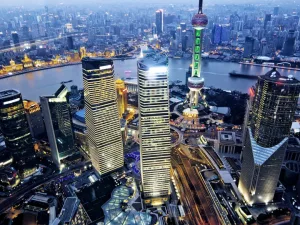 ما الذي يحدث في الاقتصاد الصيني؟