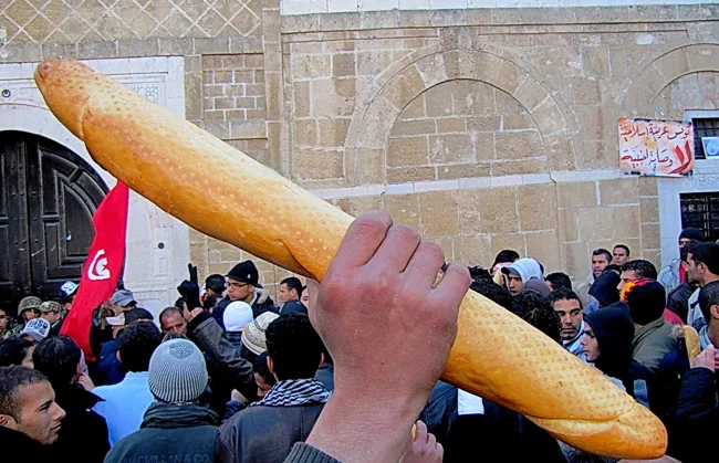 tunisia-economy_bread_riots_feb2014
