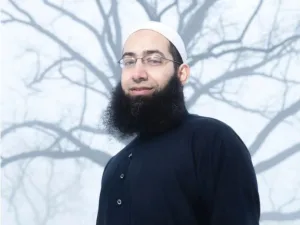 أنا مسلم لست إرهابيًا .. فلماذا تجسست عليّ شرطة نيويورك لسنوات إذن؟