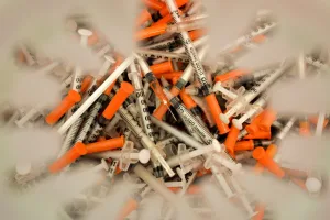 خمس خرافات نتداولها حول إدمان الهيروين