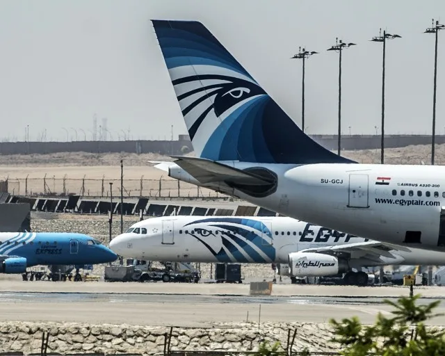 egyptair-planes