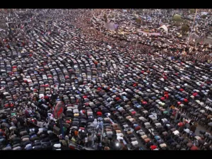 في الذكرى السادسة لها: هل انتهت ثورة يناير أم  أنها خسرت جولة من المعركة؟