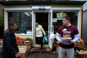 الكرملين يدّعي أنه يريد انتخابات نزيهة ولكن الحقيقة عكس ذلك