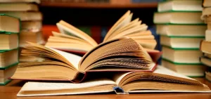 أعمال أدبية حظرها “الرقيب” وانتشرت على نطاق واسع