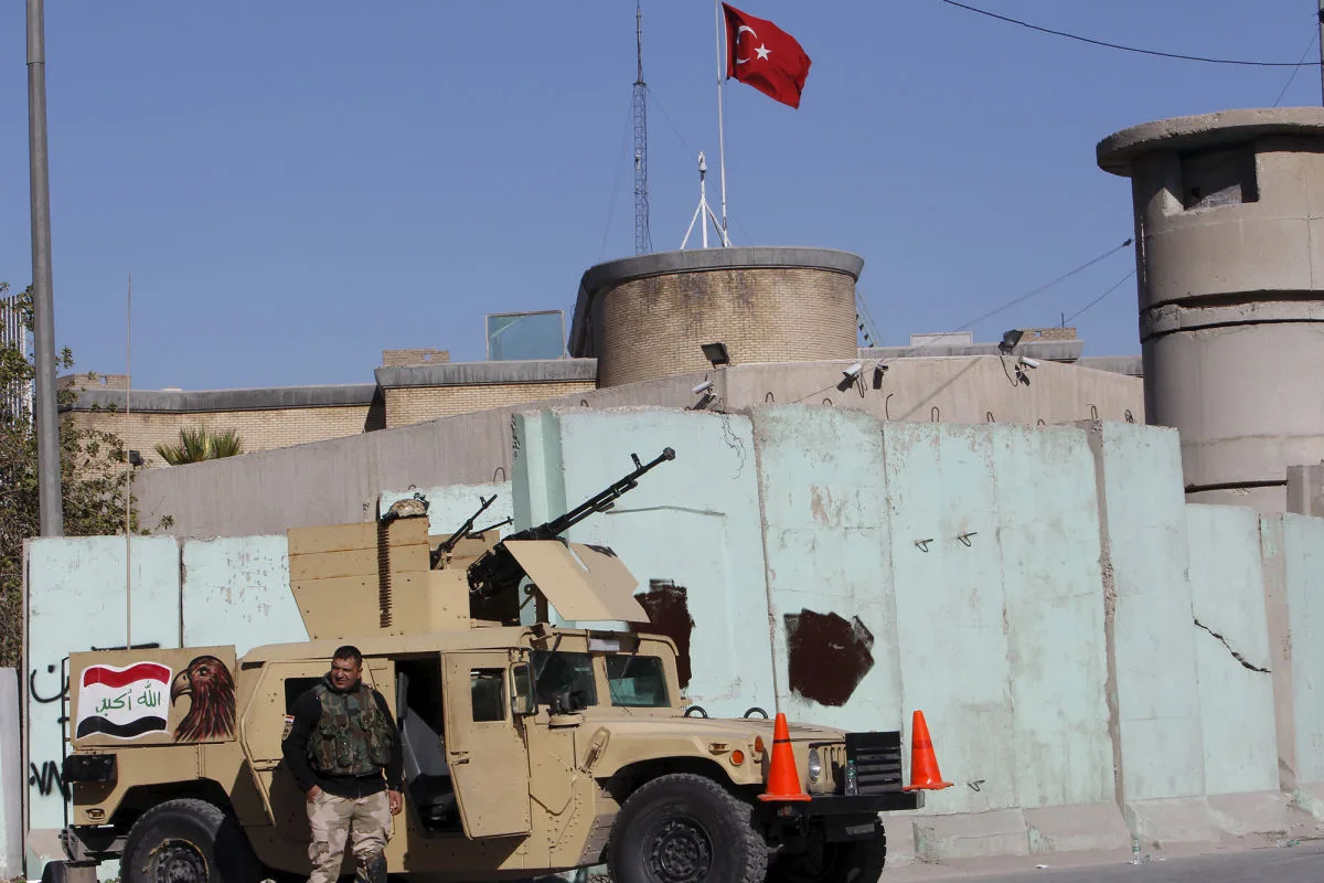 filkins-what-are-turkish-troops-doing-northern-iraq-1200