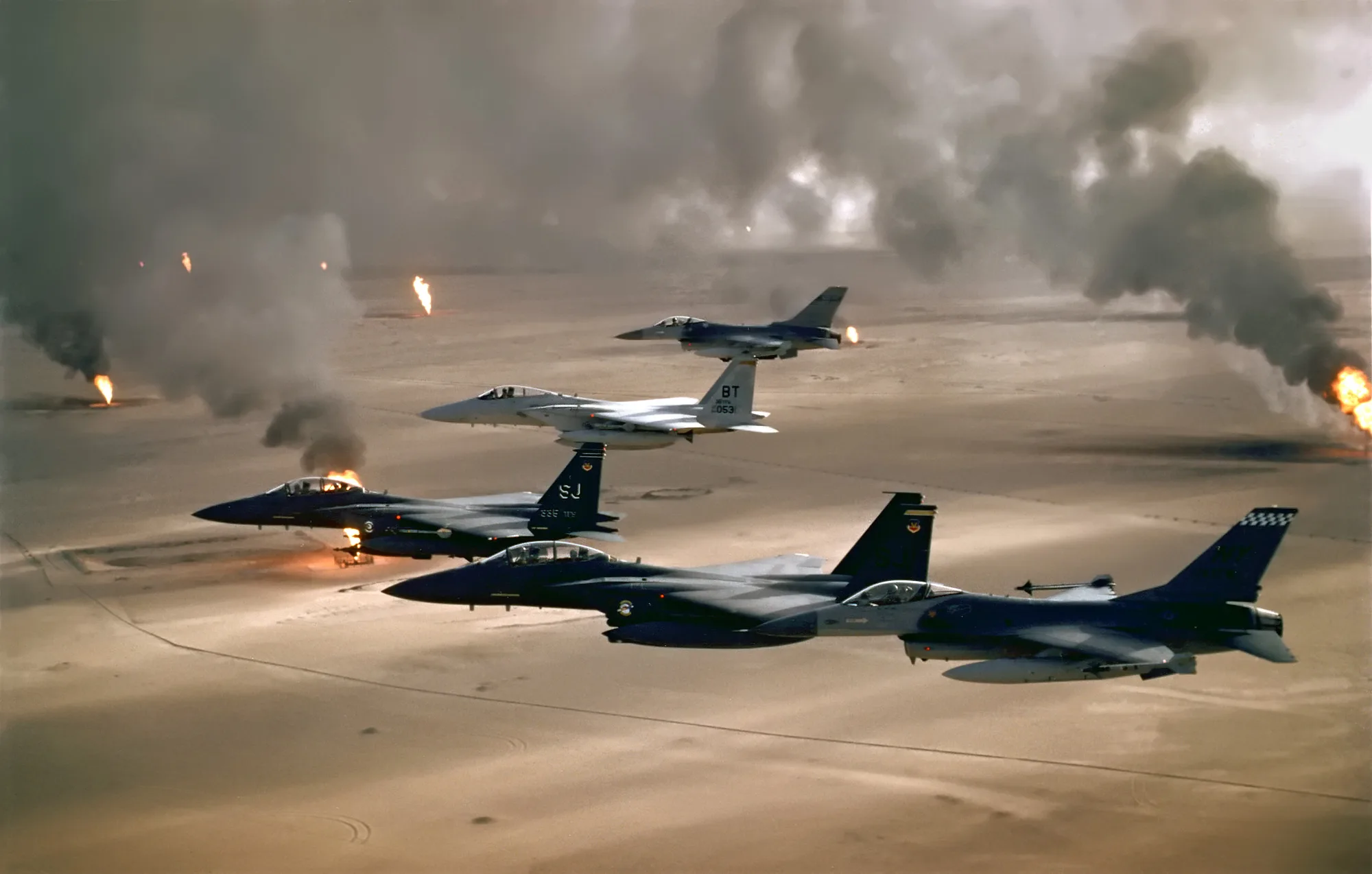 usaf_f-16a_f-15c_f-15e_desert_storm_edit2