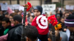 الثورة التونسية بين النجاحات والإخفاقات
