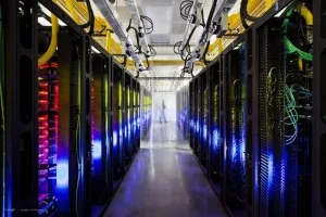 “جوجل وفيسبوك وأمازون” احتكارات ينبغي تحطيمها أم تنظيمها؟