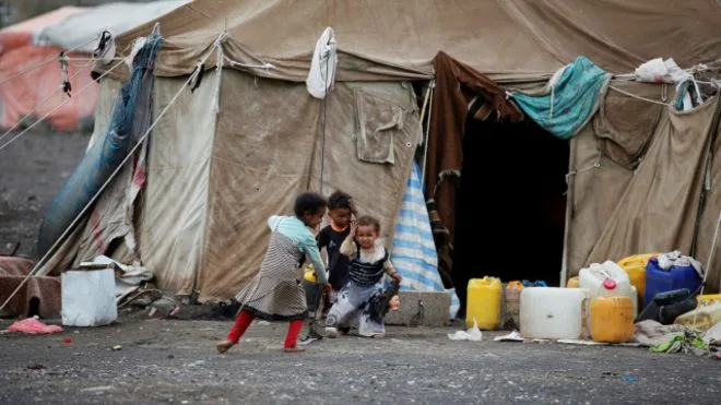 161008122151_children_play_at_a_camp_for_internally_displaced_people_near_sanaa_640x360_reuters_nocredit
