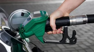 رفع جنوني لأسعار المحروقات.. ملايين المصريين إلى دون خط الفقر!