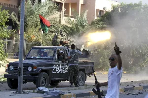 فوضى الميليشيات تشعل طرابلس وحفتر أبرز المستفيدين