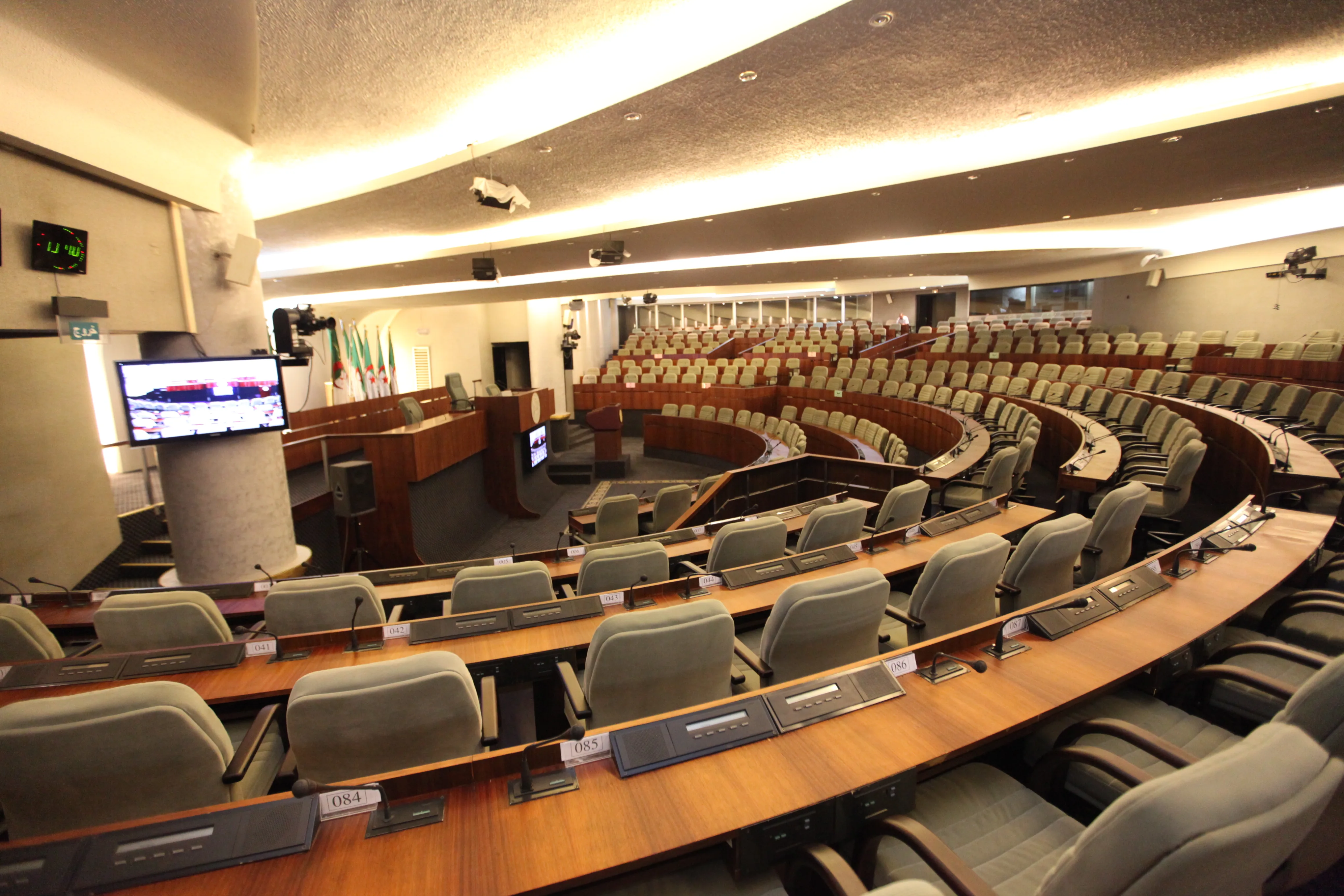 hemicycle_de_lassemblee_populaire_nationale_algerie