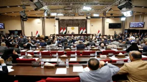 نواب العراق المُترفون.. وكلاء الفقراء في بلاد الثروات