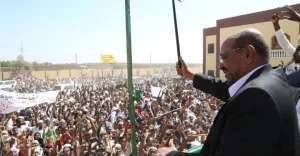 بعد 20 يومًا من احتجاجات السوادن: البشير ينتقل إلى الشارع
