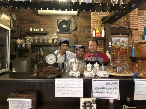 سر طهران الصغير: في هذا المقهى الإعاقة ليست عائقًا