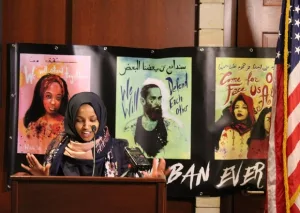 “حظر المسلمين”: الديمقراطيون في الكونغرس يحتشدون ضد قرار ترامب