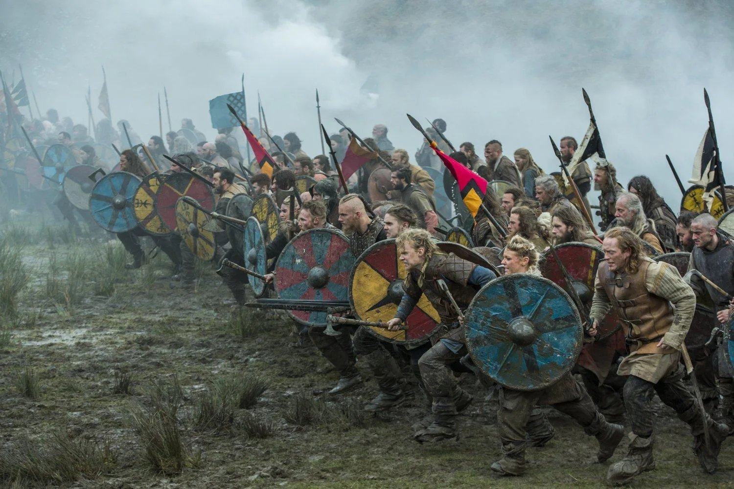 vikings-season-4-finale-colorful-shields