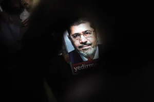 وفاة محمد مرسي: آخر مسمار في نعش الثورة المصرية
