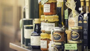 تعرف على الأغذية التي يمكن استهلاكها بعد انتهاء تاريخ صلاحيتها