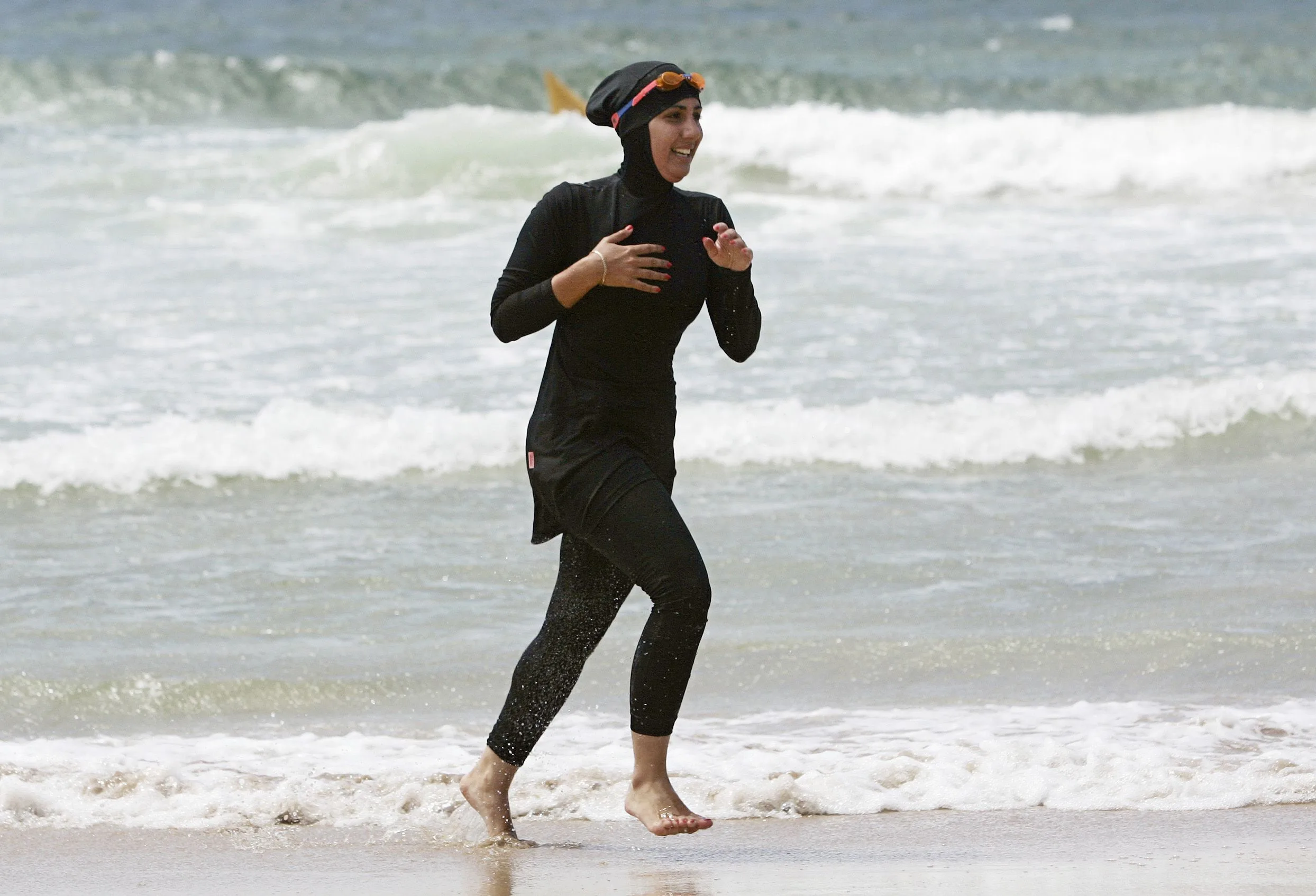 mecca-laalaa-wears-burkini