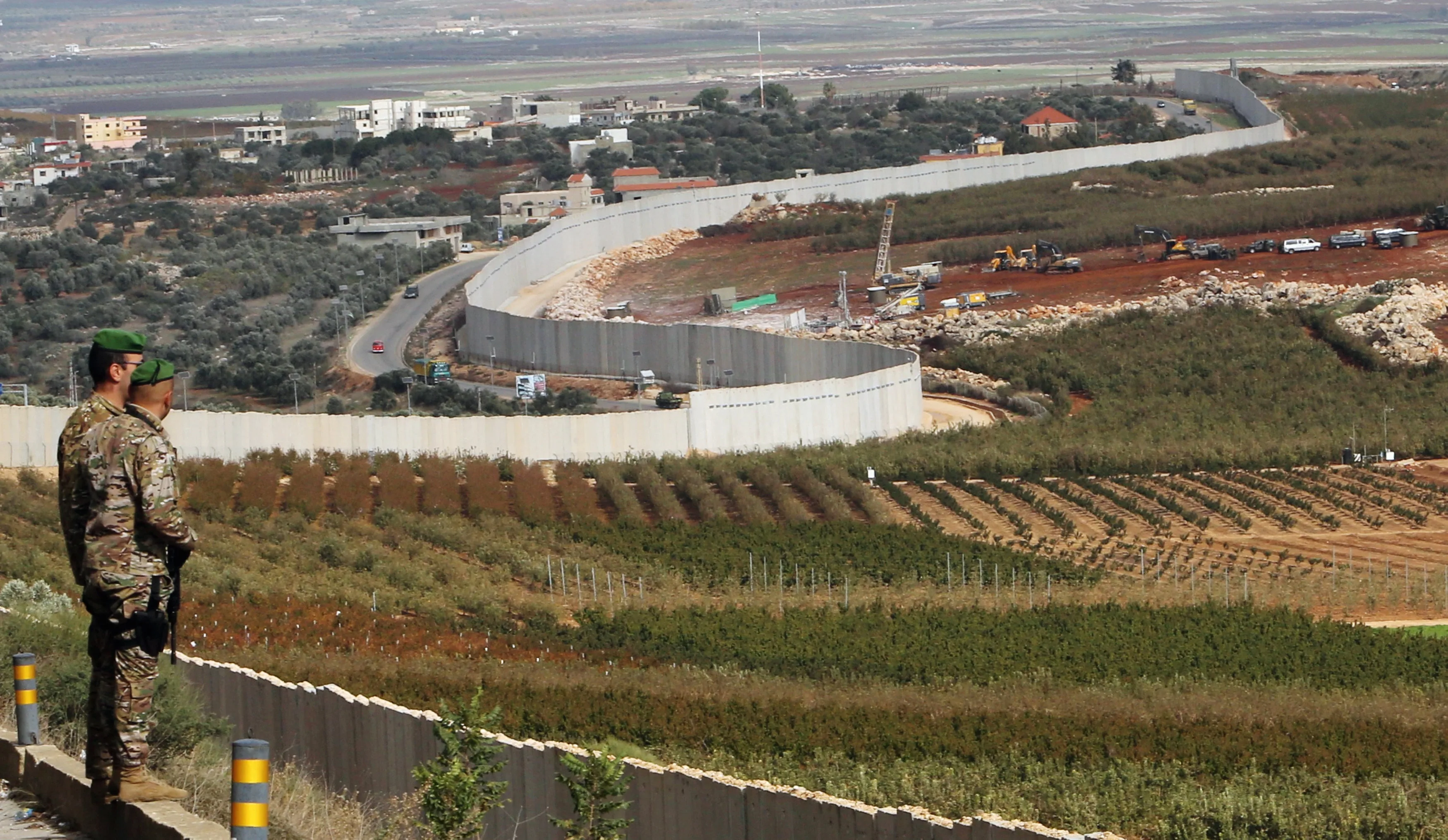 2018-12-05t113339z_886745594_rc1a1c8e2040_rtrmadp_3_israel-lebanon-tunnels-border