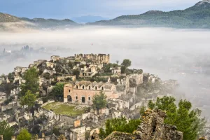 بلدة الأشباح: هكذا غيرت اتفاقية المبادلة قرى الساحل التركي