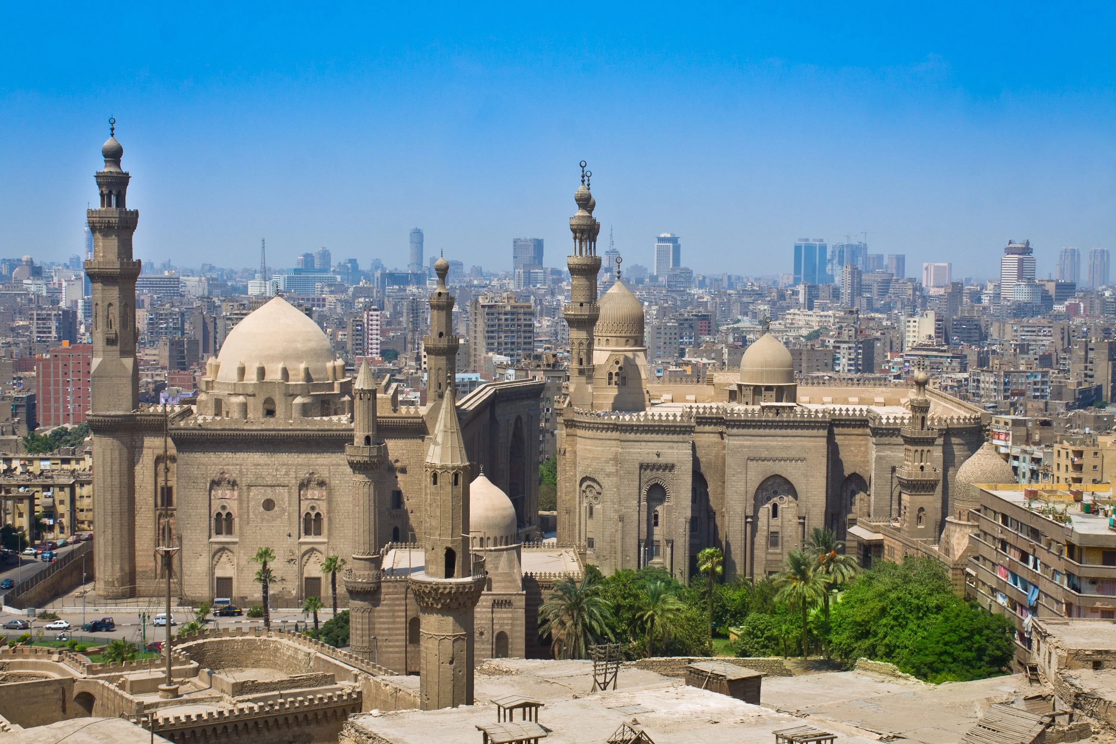 mosque-madrassa_of_sultan_hassan_3-1