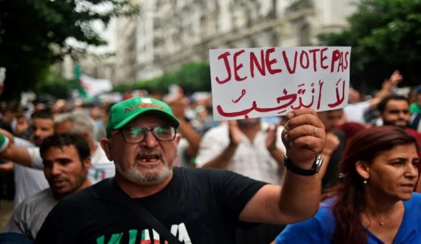 رفض شعبي واسع للانتخابات الرئاسية في الجزائر