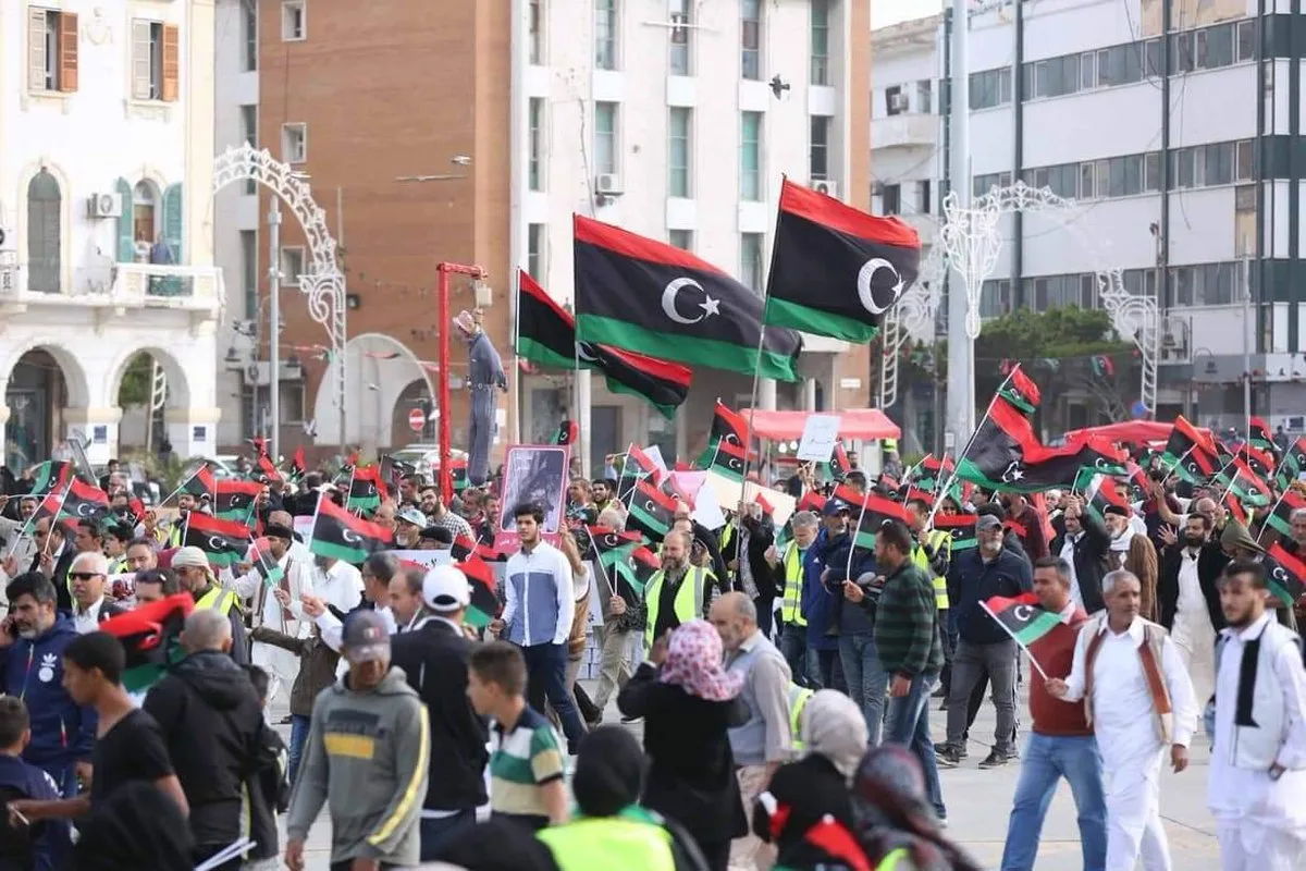 يأمل الليبيون في إيجاد حل سريع لأزمة بلادهم