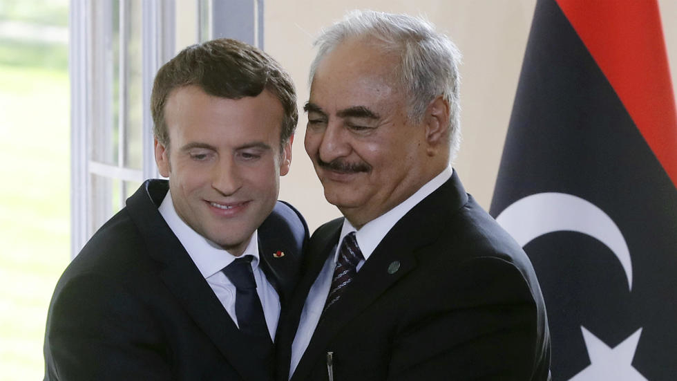 تقدم فرنسا دعما قويا لحفتر