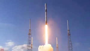 مشروع ستارلينك: الإنترنت عبر الأقمار الصناعية لجميع المناطق في كوكب الأرض