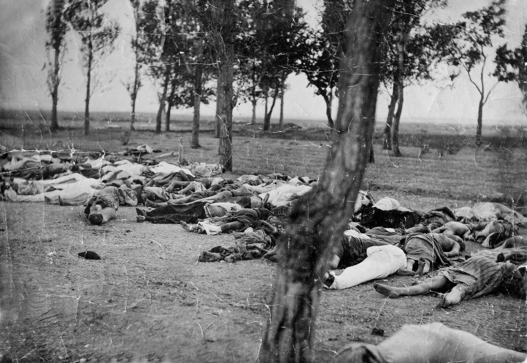 صور من جرائم الشيوعيين بحق المسلمين