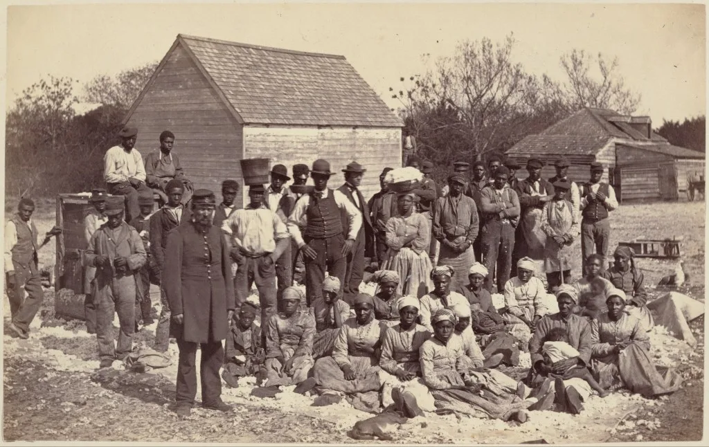 Group-of-slaves