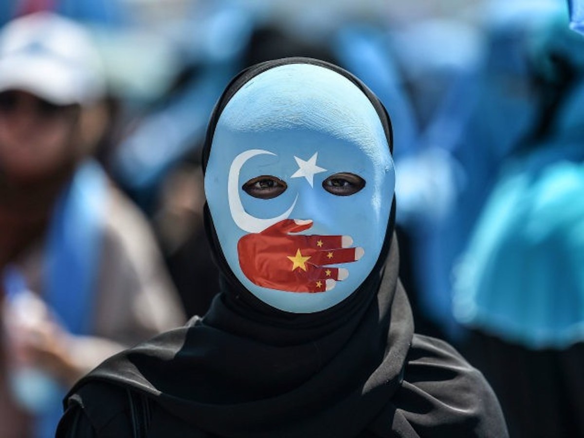 معاناة الإيغور