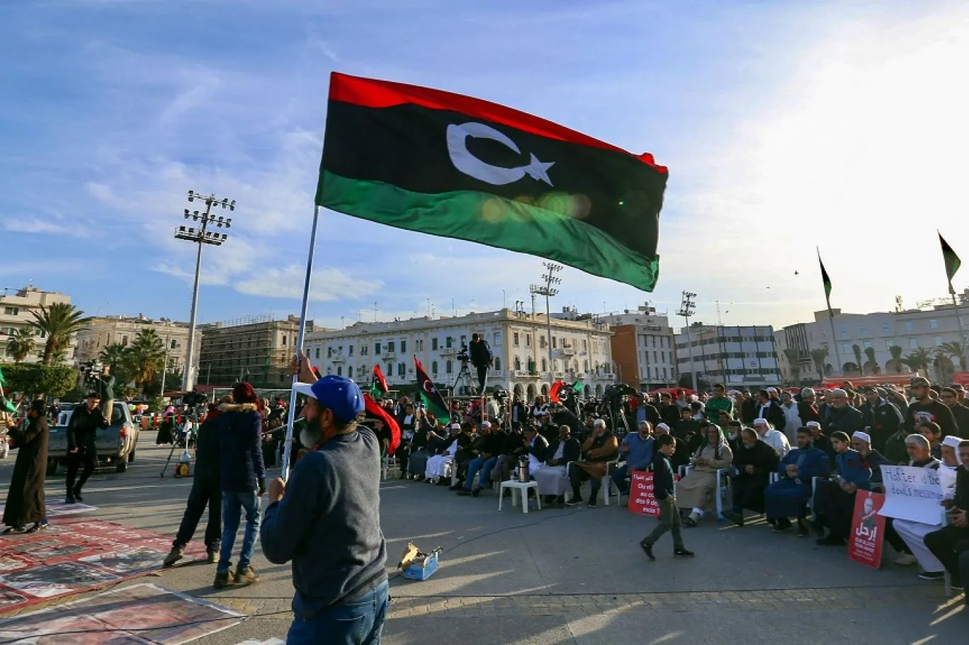 تسعى المغرب لإيجاد حل للأزمة الليبية