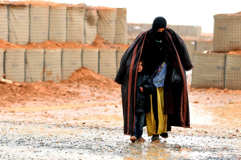 GettyImages-jordan-syria-refugee-rukban647112074