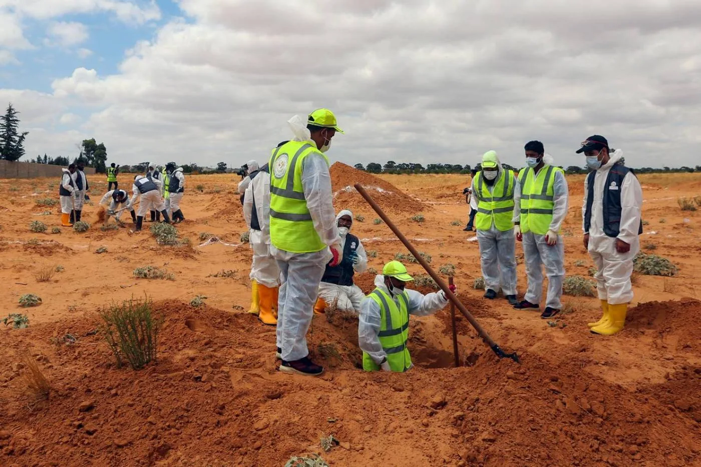 Tarhuna burial site 2020 afp