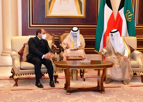 السيسي يتسلم دعوة حضور القمة الخليجية