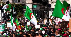 الإفراج عن المعتقلين في الجزائر.. محاولة لتخفيف الضغط الحقوقي