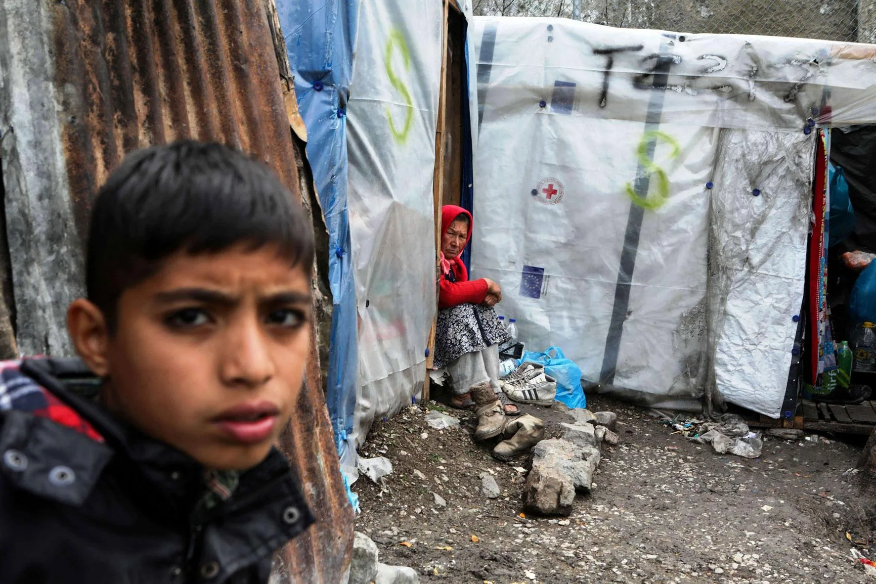 يعيش اللاجؤون أوضاعًا صعبة في اليونان
