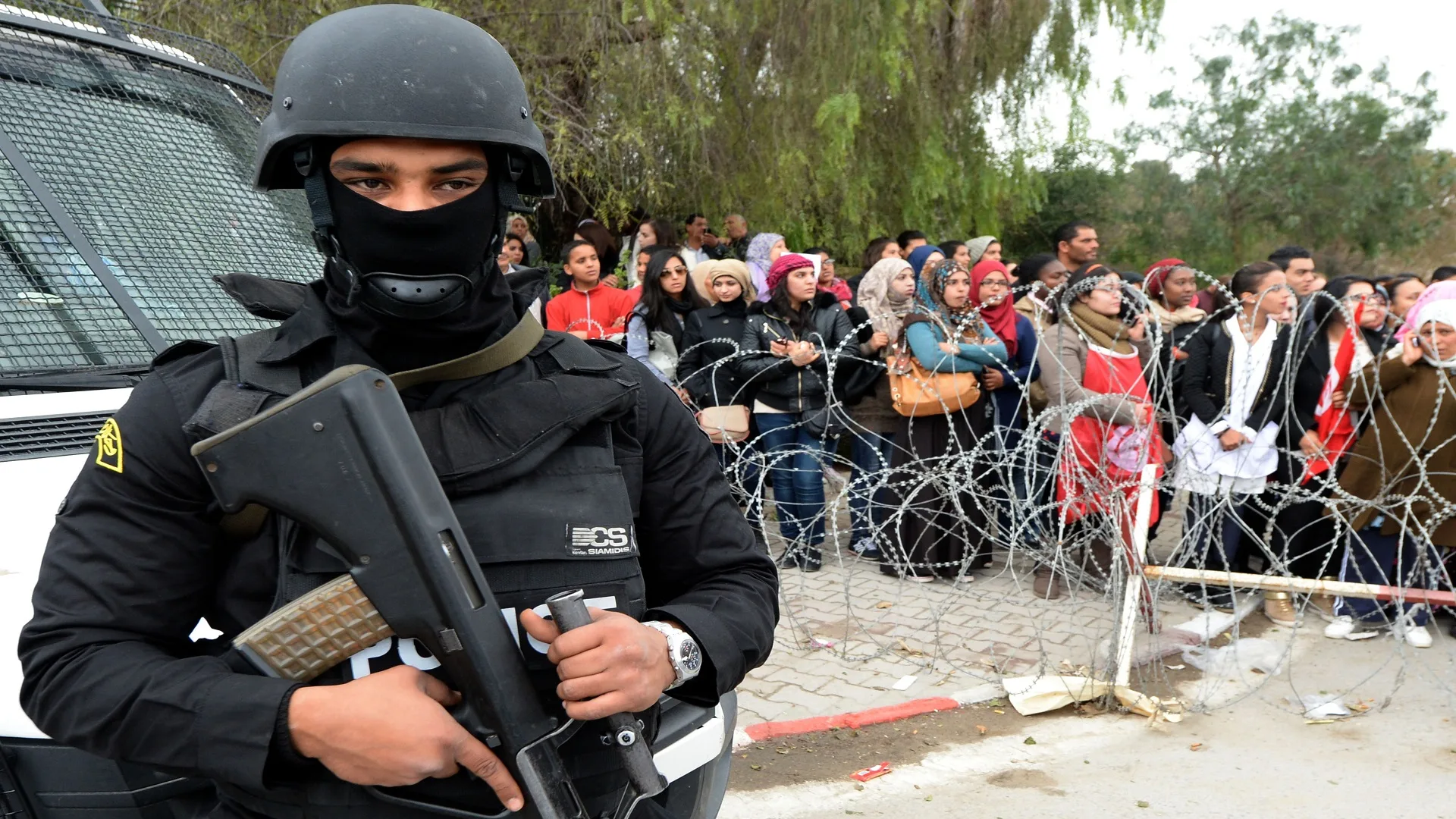 تباين في تونس بخصوص عودة نساء مرتبطات بداعش