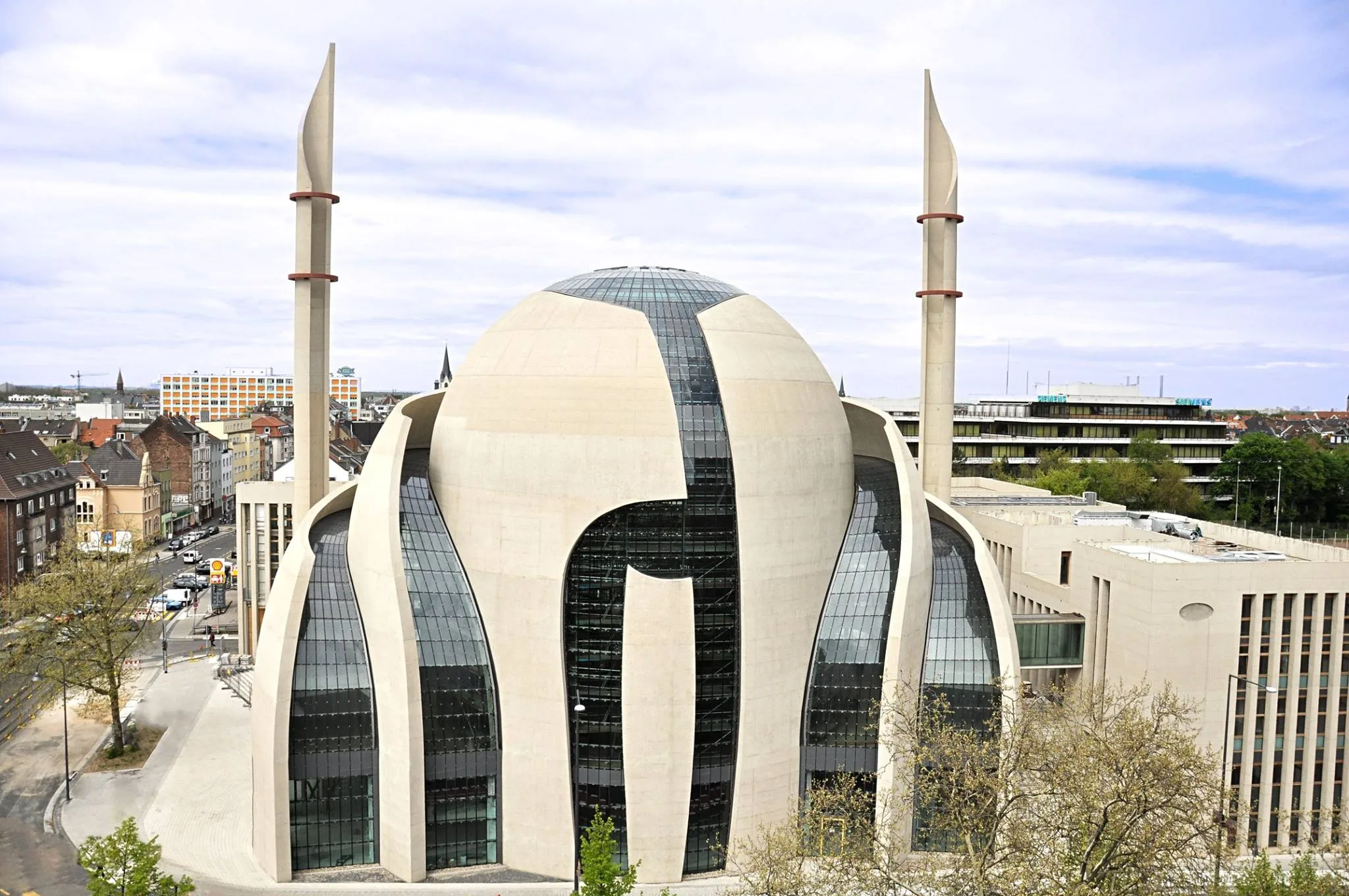 مسجد كولونيا في ألمانيا