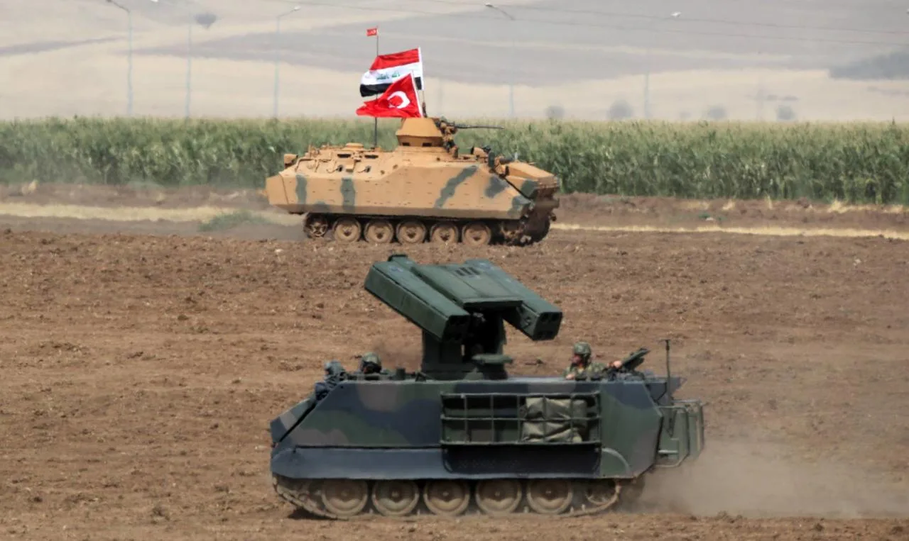 الدفاع-التركية-تكشف-عن-خسائر-قصف-قاعدة-عسكرية-تابعة-لها-شمال-العراق