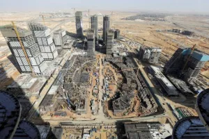 عاصمة جديدة في الصحراء المصرية: نموذج السيسي العسكري للاقتصاد