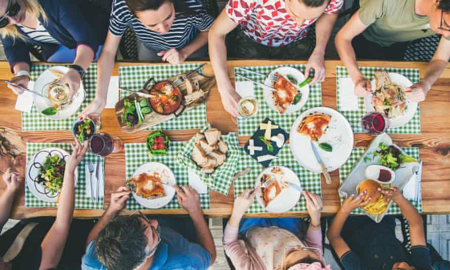تشير دراسة سويدية إلى أهمية دهون الألبان وغيرها من الأطعمة التي لا تشجعها النصائح الرسمية