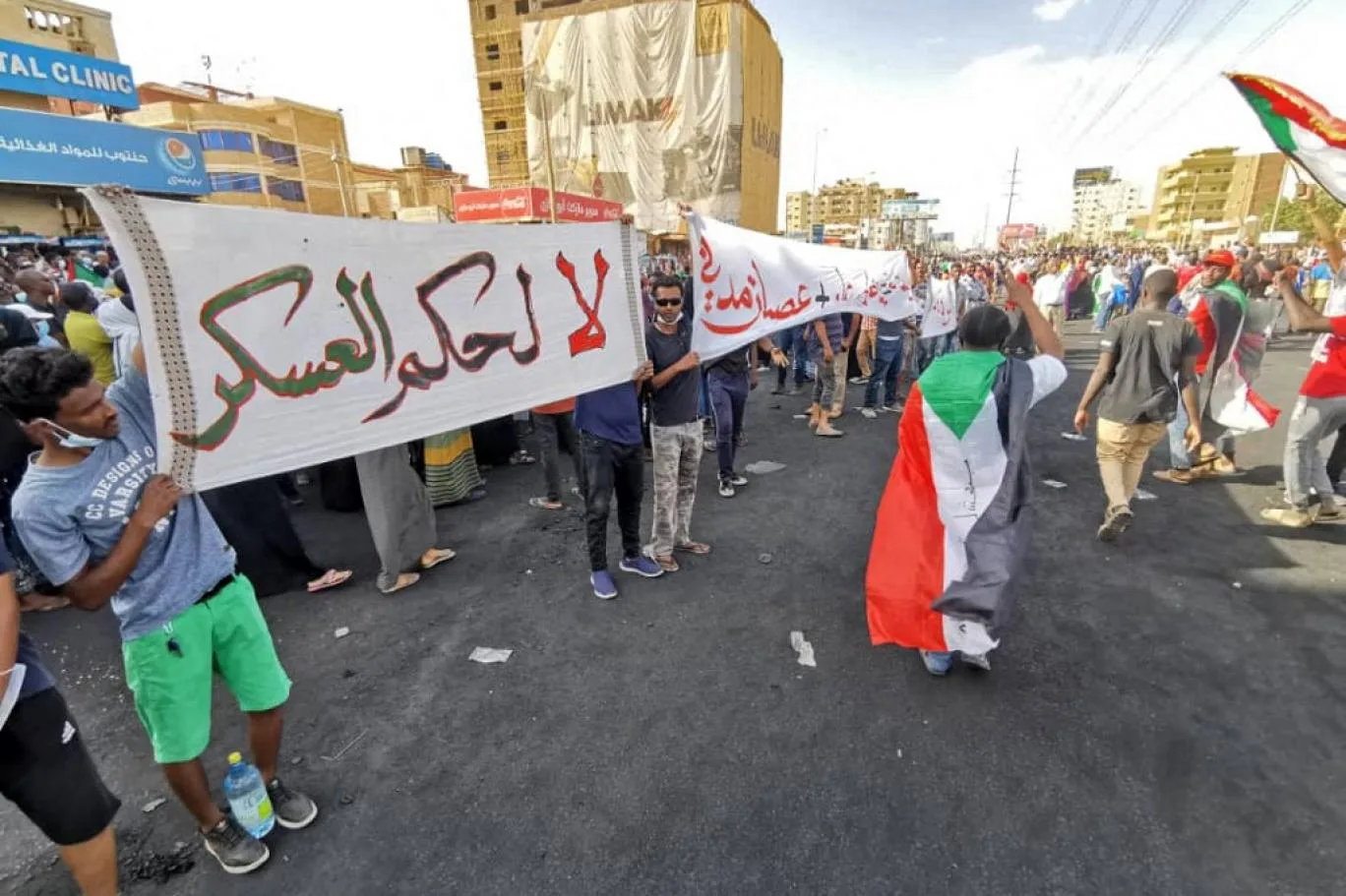السودان: هل تسرِّع المليونيات الخطى لإخراج الميثاق الجديد للنور؟ 1 مظاهرة سودانية