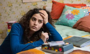 استغرق انتشال الزجاج من جسدها أشهرًا.. عن النجاة من انفجار بيروت